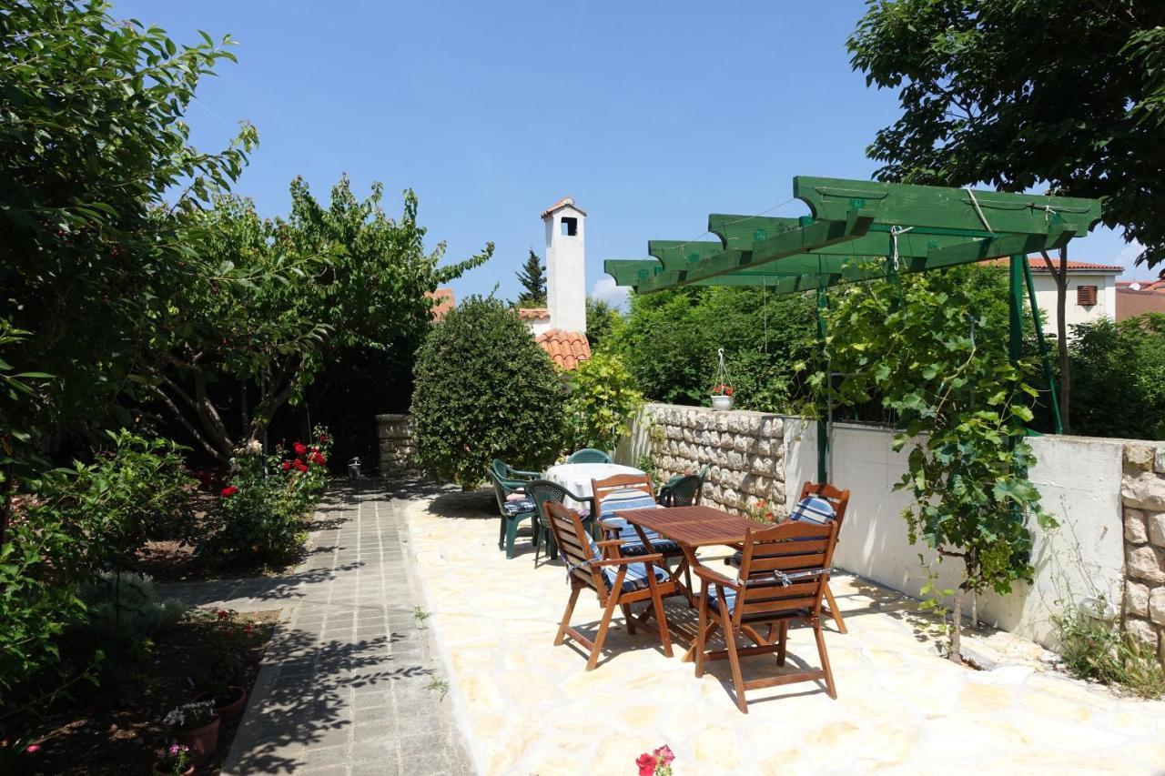 Apartments And Rooms With Parking Space Nin, Zadar - 5805 Exterior foto