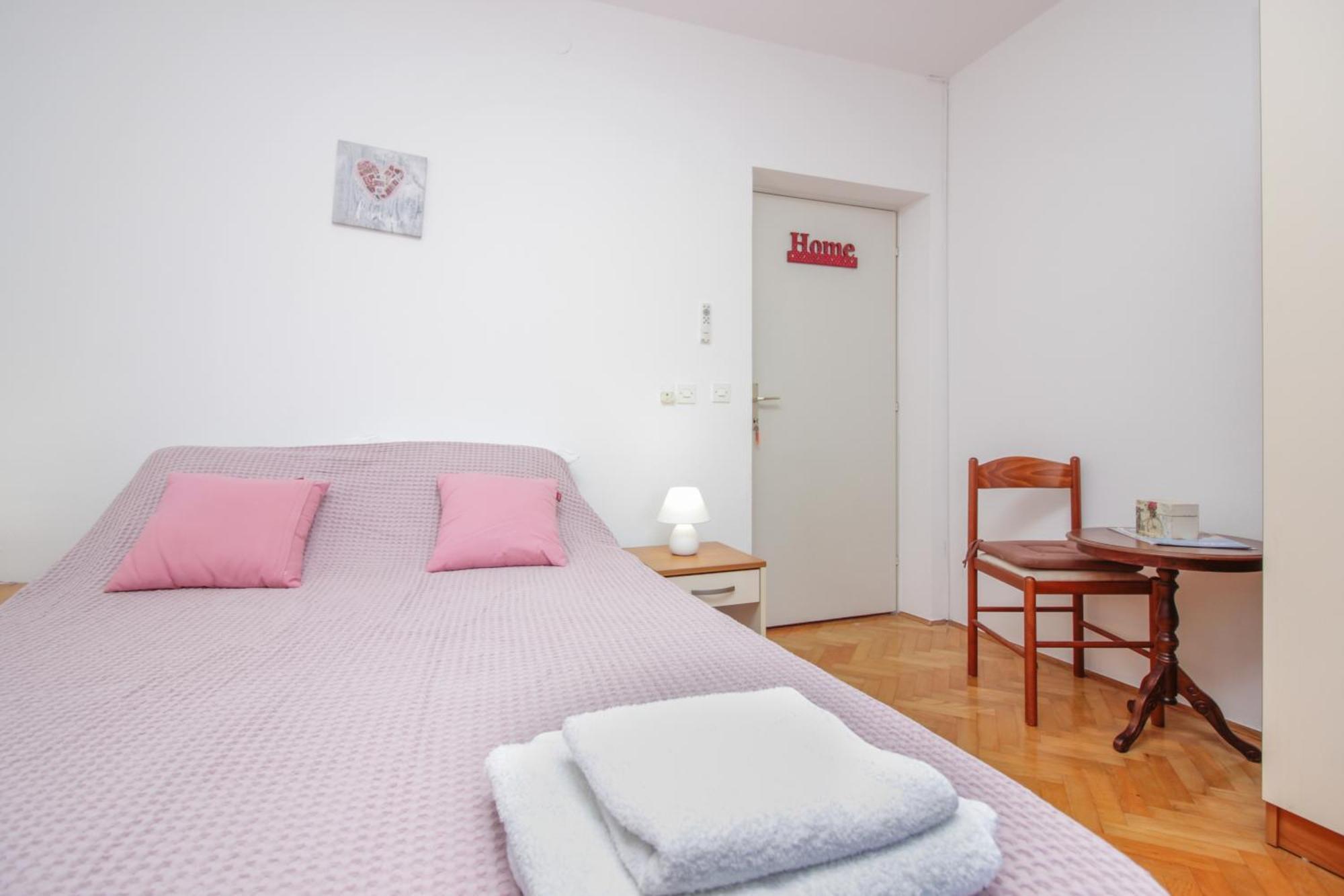 Apartments And Rooms With Parking Space Nin, Zadar - 5805 Quarto foto